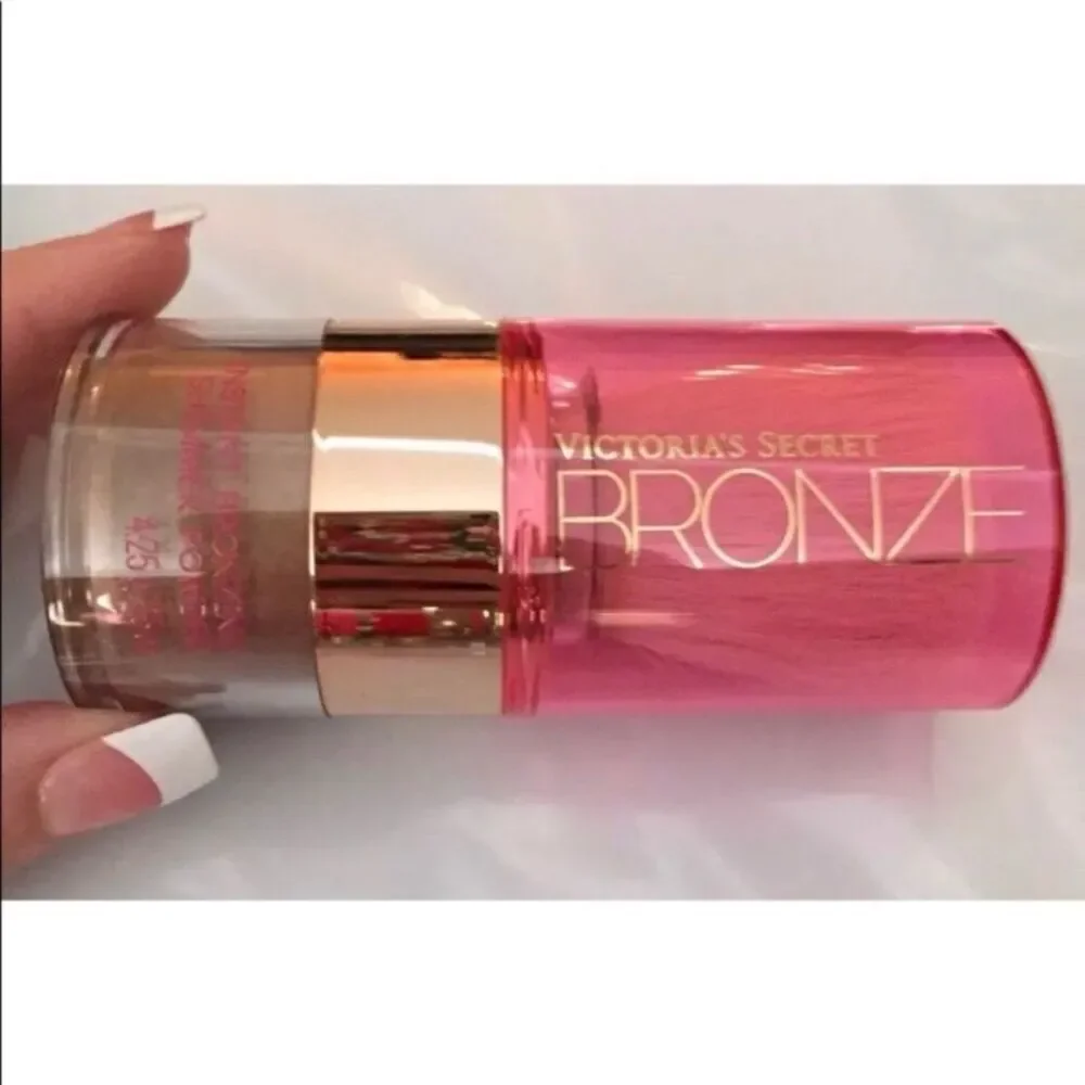 NWT 2 Victorias Secret BRONZE BODY INSTANT BRONZING Shimmer Powder Brush NWT .15
